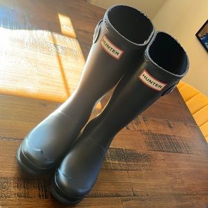 Hunter rain boots